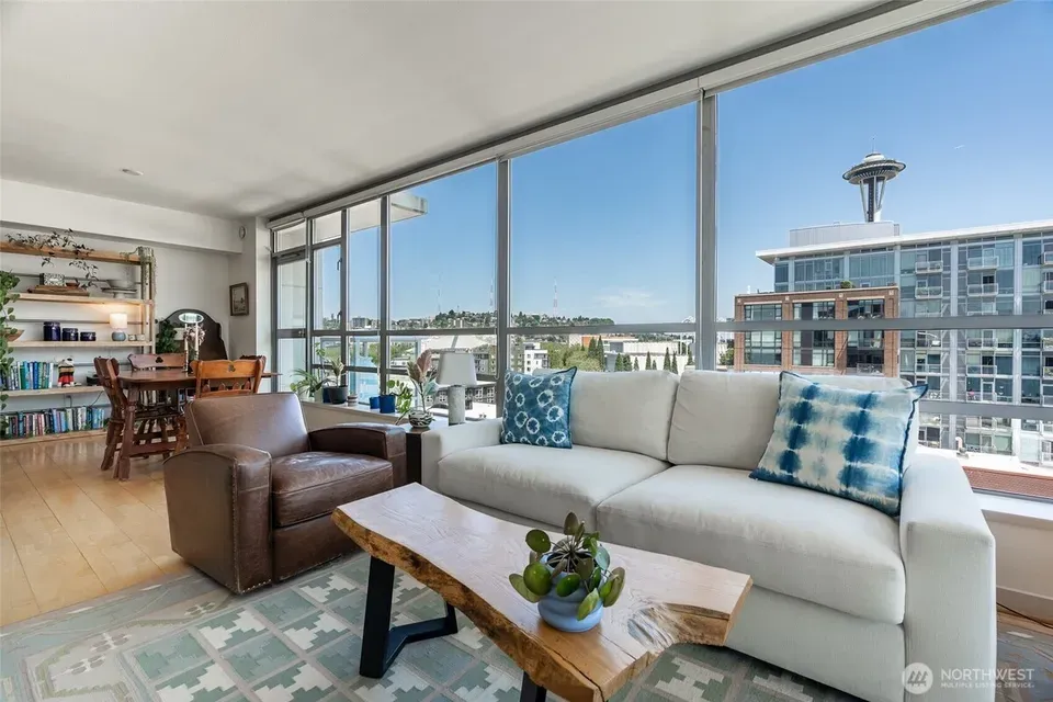2 Bed 1 Bath Urban Residential Condo in Seattle, WA - 1