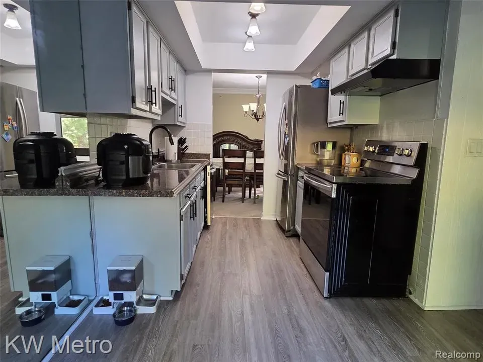 2 Bed 1 Bath Urban Residential Condo in Troy, MI - 3