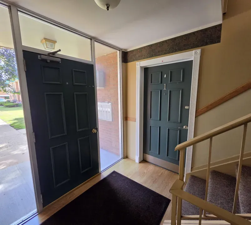 2 Bed 1 Bath Urban Residential Condo in Troy, MI - 2