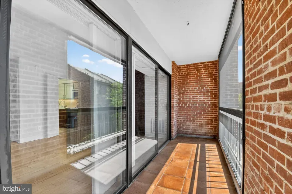 2 Bed 1 Bath Urban Residential Condo in Washington, DC - 3