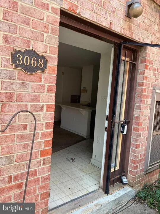 2 Bed 1 Bath Urban Residential Condo in Washington, DC - 2