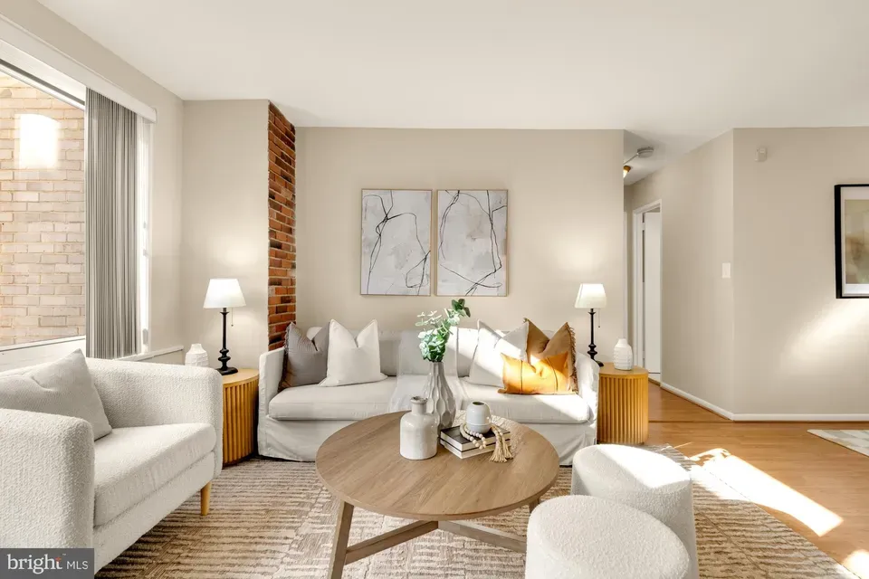 2 Bed 1 Bath Urban Residential Condo in Washington, DC