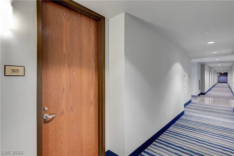 Interior view 2