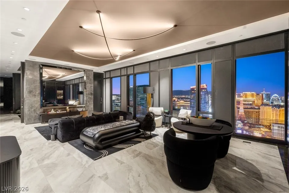 2 Bed 2 Bath Boutique Contemporary Condominium in Las Vegas, NV