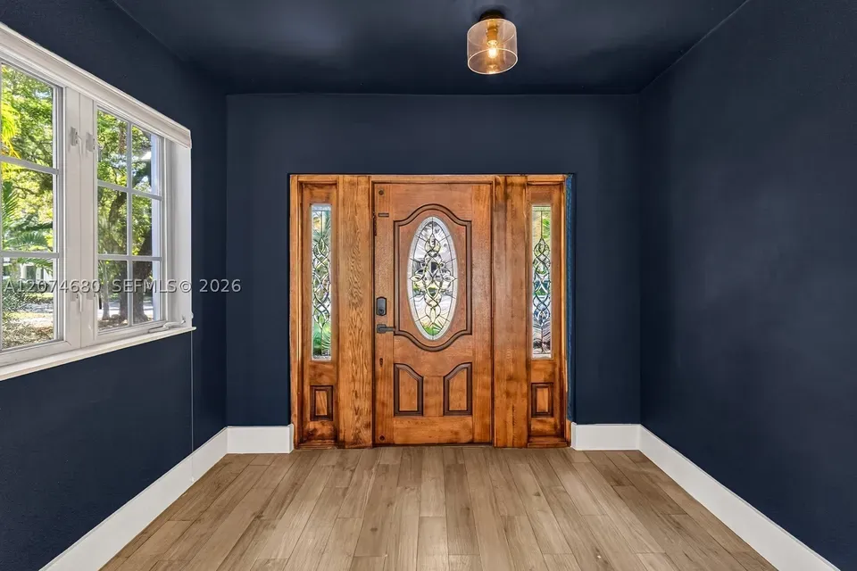 2 Bed 2 Bath Classic Historic Era Home in Coral Gables, FL - 4
