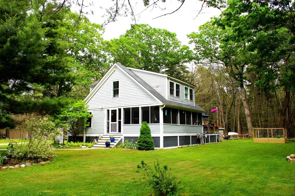 2 Bed 2 Bath Classic Historic Era Home in Portland, ME - 1