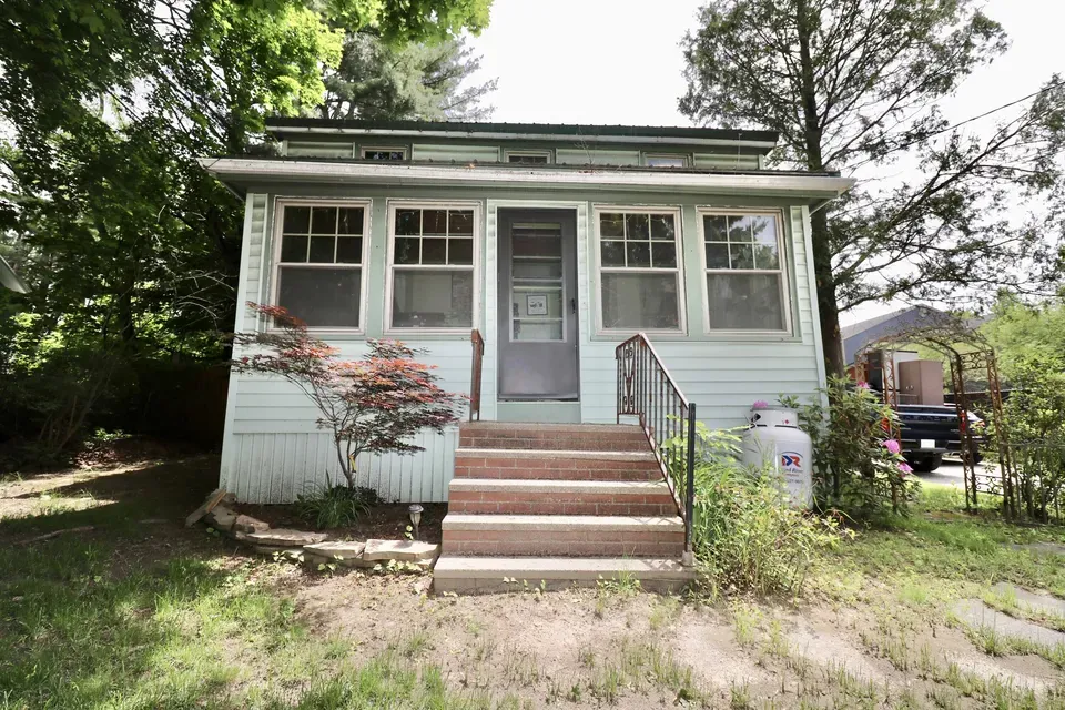 2 Bed 2 Bath Classic Historic Era Home in Portland, ME - 2