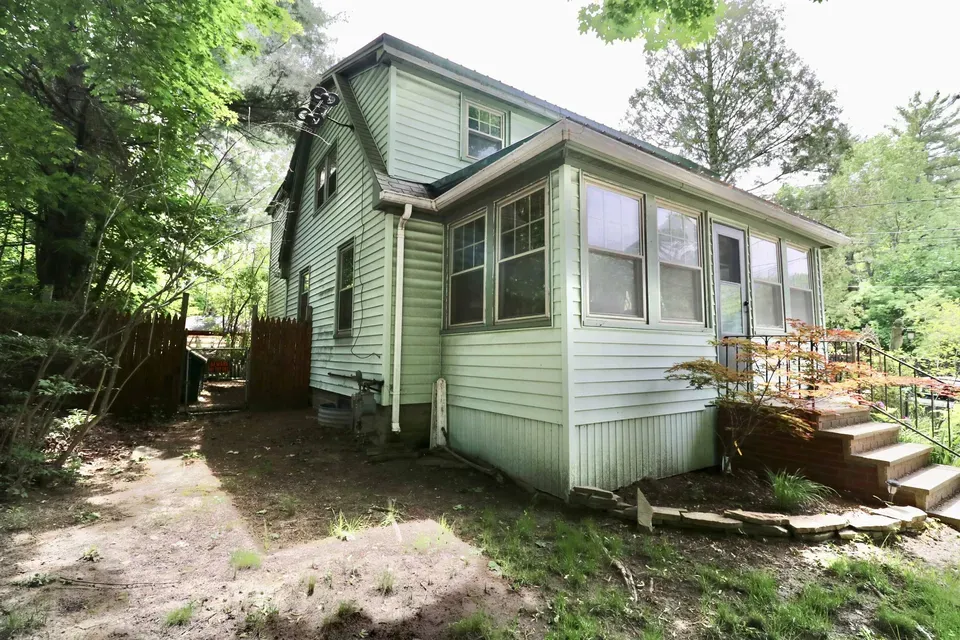2 Bed 2 Bath Classic Historic Era Home in Portland, ME - 3