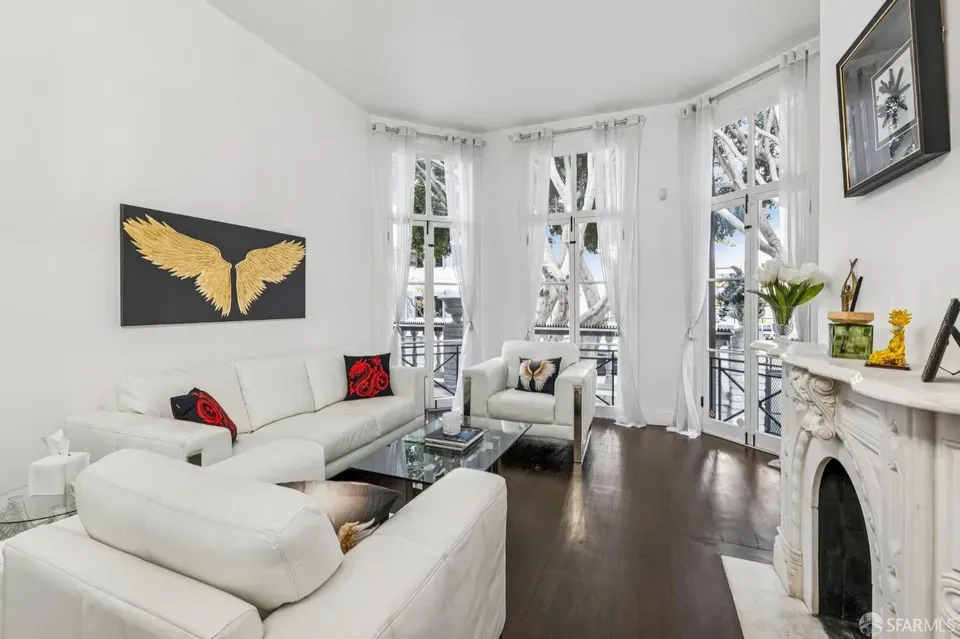 2 Bed 2 Bath Classic Historic Era Home in San Francisco, CA - 4