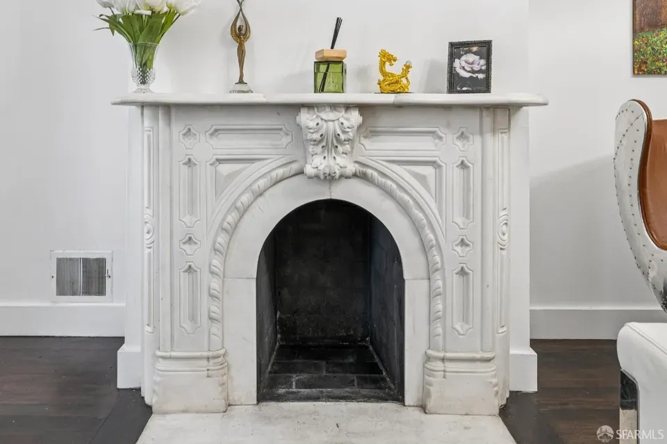 2 Bed 2 Bath Classic Historic Era Home in San Francisco, CA - 5