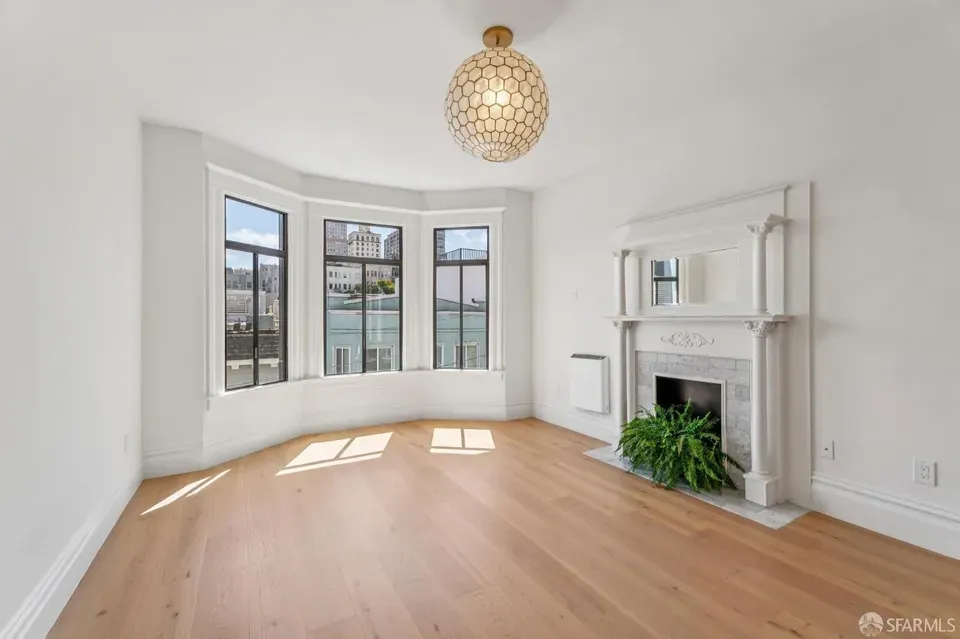 2 Bed 2 Bath Classic Historic Era Home in San Francisco, CA - 1