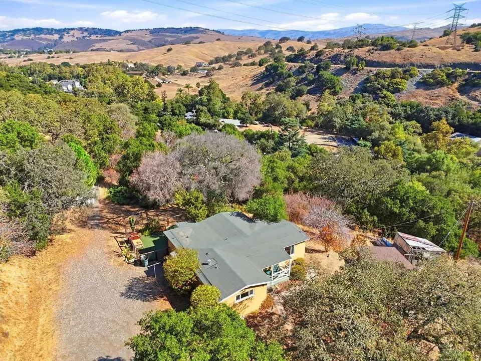 2 Bed 2 Bath Classic Historic Era Home in San Jose, CA - 3