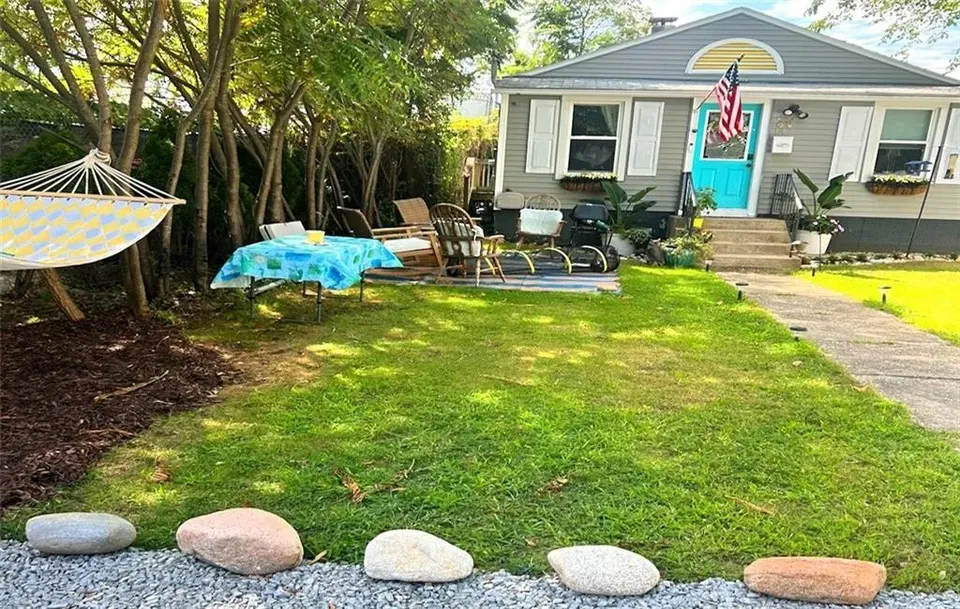 2 Bed 2 Bath Classic Historic Era Home in Warwick, RI - 3
