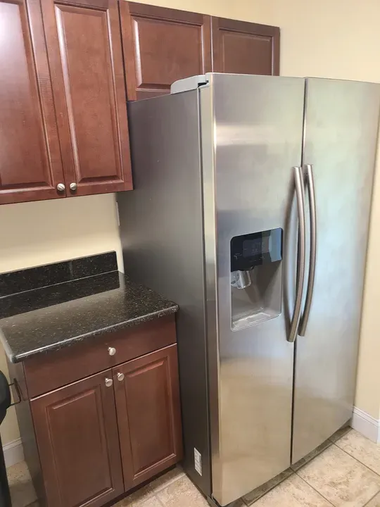 2 Bed 2 Bath Contemporary High-Rise Condo in Alexandria, VA - 2