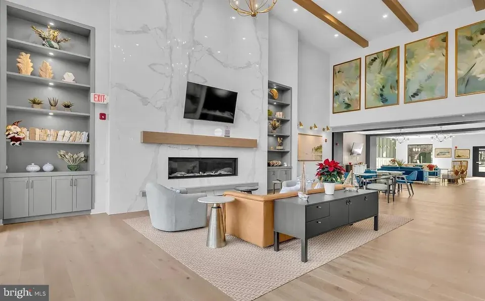 2 Bed 2 Bath Contemporary High-Rise Condo in Annapolis, MD
