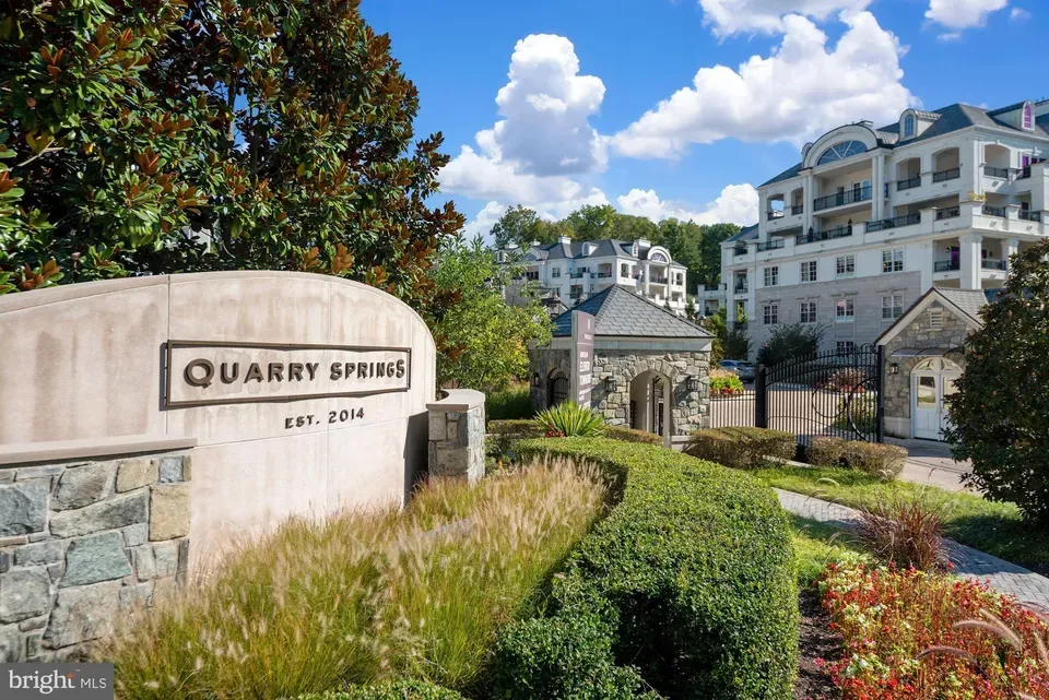 2 Bed 2 Bath Contemporary High-Rise Condo in Bethesda, MD