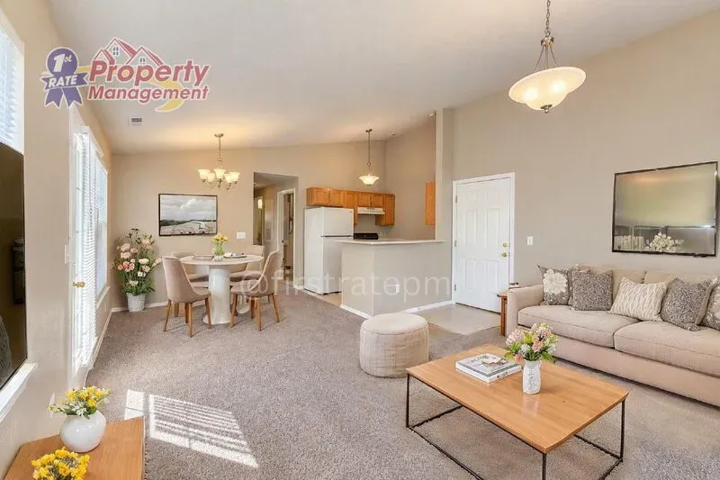 2 Bed 2 Bath Contemporary High-Rise Condo in Boise, ID - 3