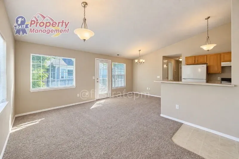 2 Bed 2 Bath Contemporary High-Rise Condo in Boise, ID - 4