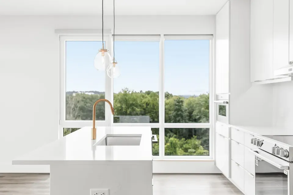 2 Bed 2 Bath Contemporary High-Rise Condo in Burlington, VT