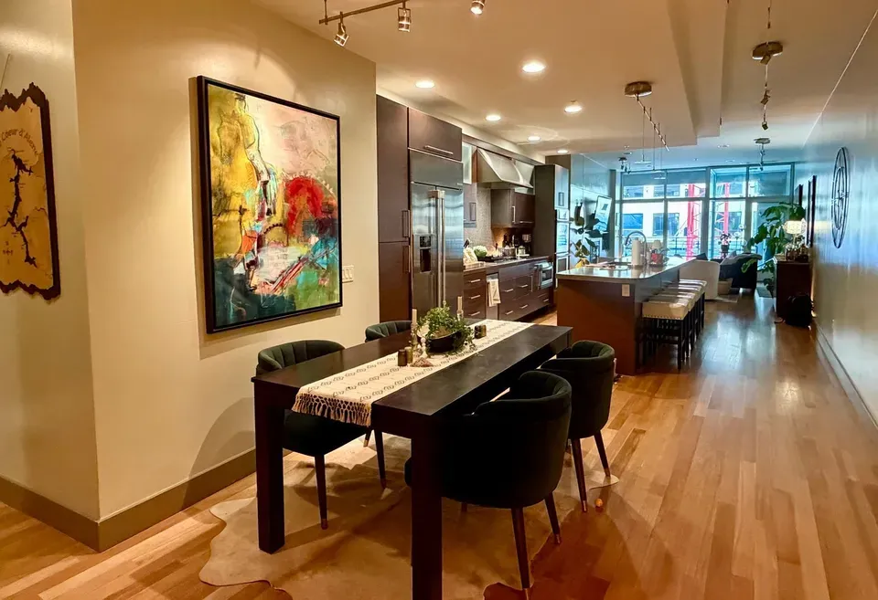 2 Bed 2 Bath Contemporary High-Rise Condo in Coeur d Alene, ID