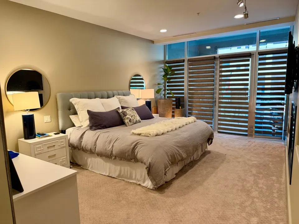 2 Bed 2 Bath Contemporary High-Rise Condo in Coeur d Alene, ID - 2