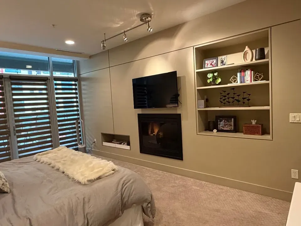 2 Bed 2 Bath Contemporary High-Rise Condo in Coeur d Alene, ID - 4