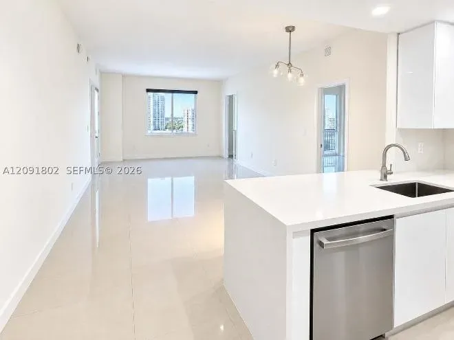 2 Bed 2 Bath Contemporary High-Rise Condo in Coral Gables, FL - 1