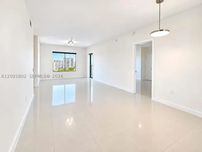 2 Bed 2 Bath Contemporary High-Rise Condo in Coral Gables, FL - 4