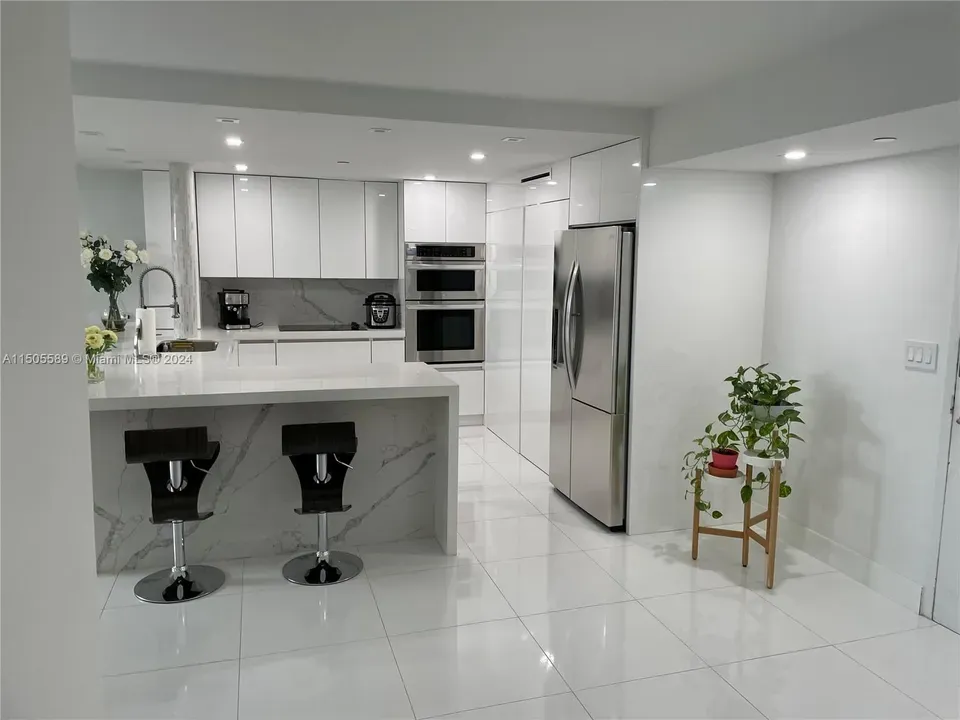 2 Bed 2 Bath Contemporary High-Rise Condo in Coral Gables, FL - 1