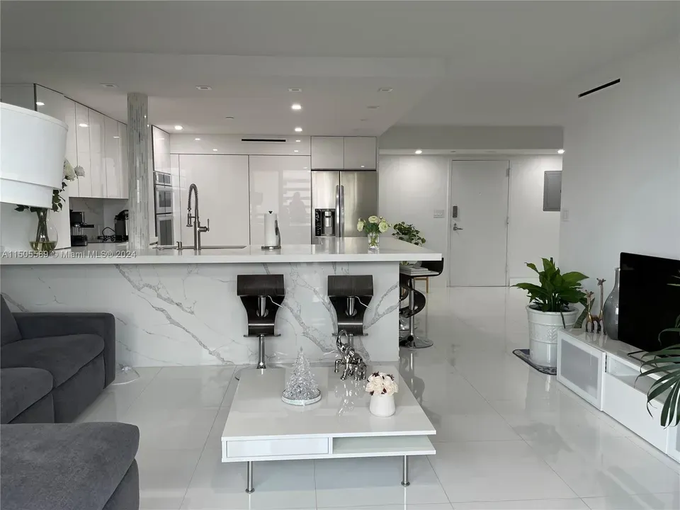 2 Bed 2 Bath Contemporary High-Rise Condo in Coral Gables, FL - 2