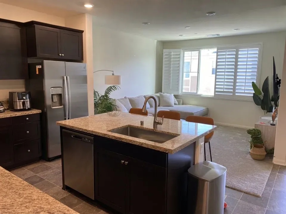 2 Bed 2 Bath Contemporary High-Rise Condo in Fontana, CA - 4