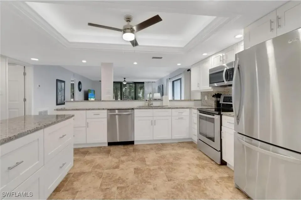 2 Bed 2 Bath Contemporary High-Rise Condo in Fort Myers, FL - 2