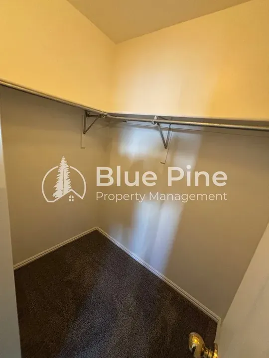 2 Bed 2 Bath Contemporary High-Rise Condo in Idaho Falls, ID - 4