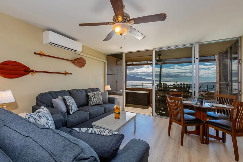 2 Bed 2 Bath Contemporary High-Rise Condo in Maui, HI - 2