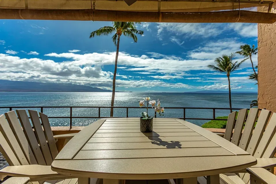 2 Bed 2 Bath Contemporary High-Rise Condo in Maui, HI - 5