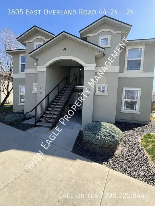 2 Bed 2 Bath Contemporary High-Rise Condo in Meridian, ID