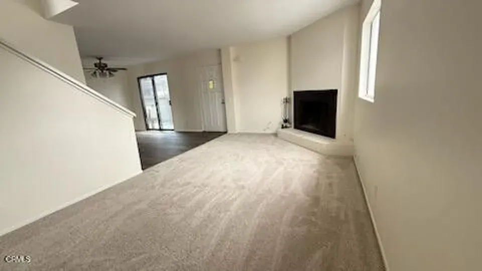2 Bed 2 Bath Contemporary High-Rise Condo in Oxnard, CA - 2