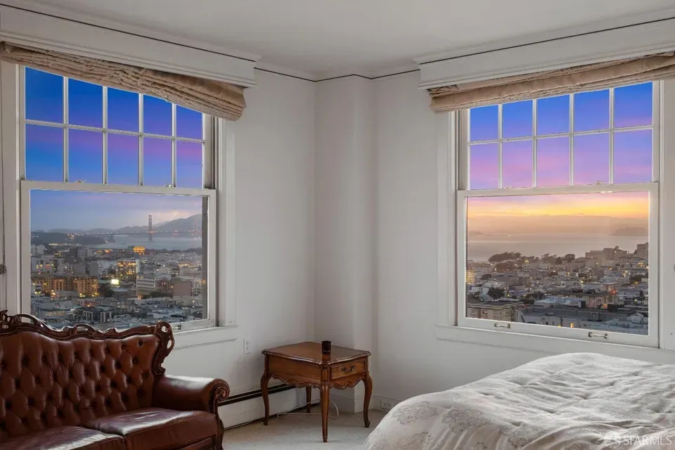 2 Bed 2 Bath Contemporary High-Rise Condo in San Francisco, CA - 2
