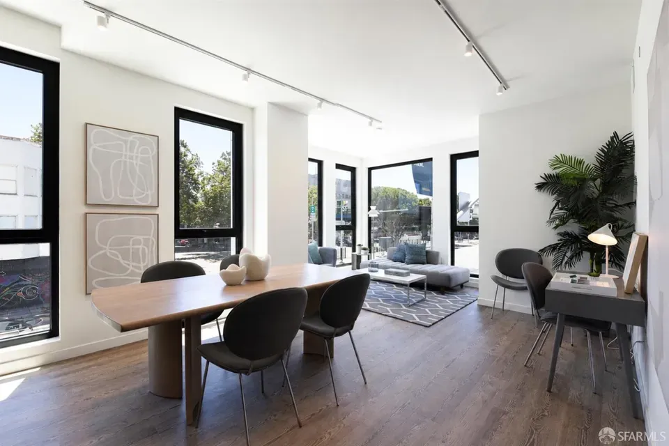 2 Bed 2 Bath Contemporary High-Rise Condo in San Francisco, CA - 1