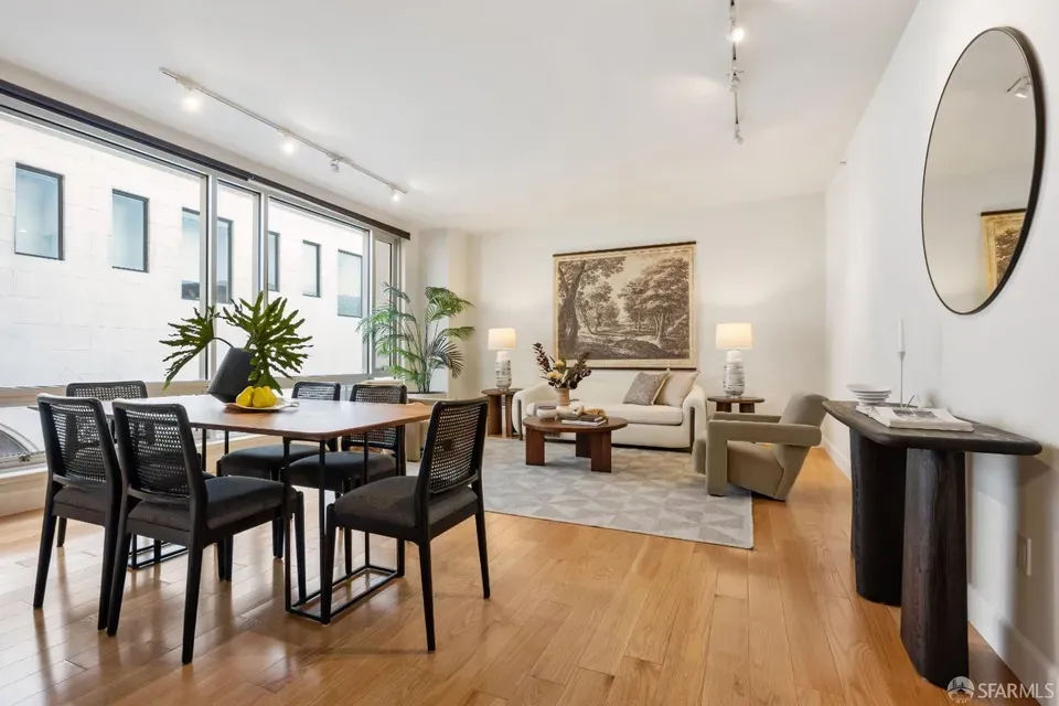 2 Bed 2 Bath Contemporary High-Rise Condo in San Francisco, CA - 5