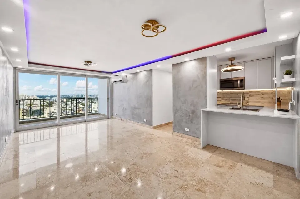 2 Bed 2 Bath Contemporary High-Rise Condo in San Juan, PR - 2