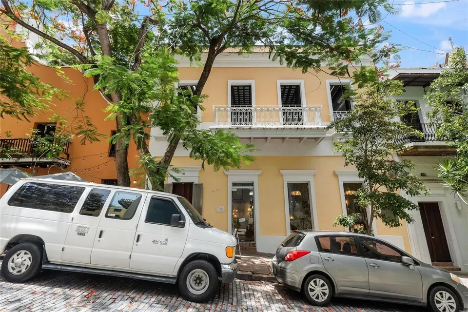 2 Bed 2 Bath Contemporary High-Rise Condo in San Juan, PR - 2
