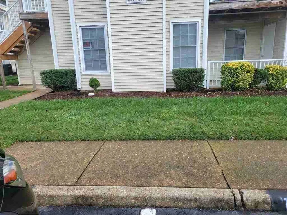 2 Bed 2 Bath Contemporary High-Rise Condo in Virginia Beach, VA