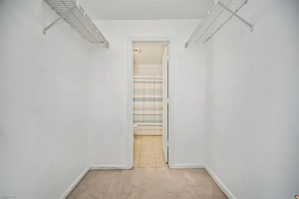 2 Bed 2 Bath Contemporary High-Rise Condo in Virginia Beach, VA - 3