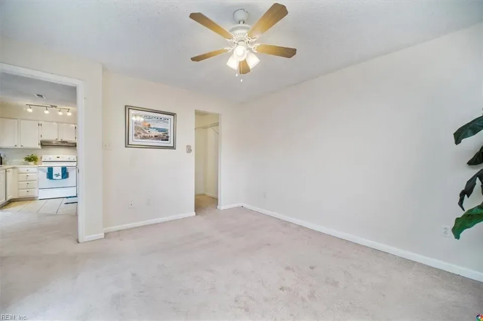 2 Bed 2 Bath Contemporary High-Rise Condo in Virginia Beach, VA - 5