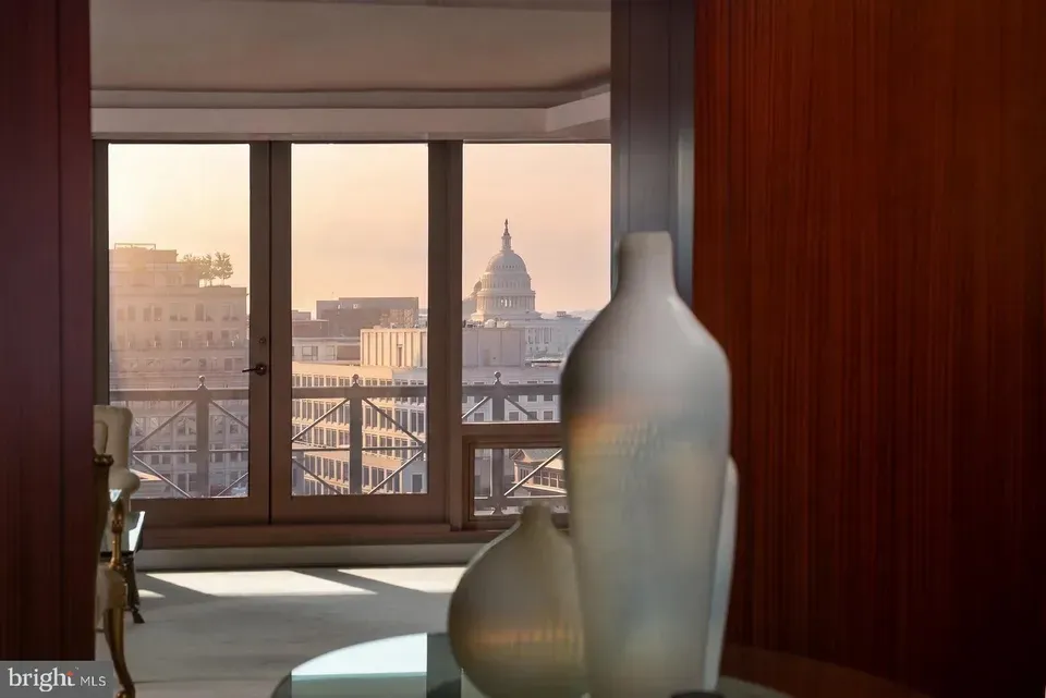 2 Bed 2 Bath Contemporary High-Rise Condo in Washington, DC - 1