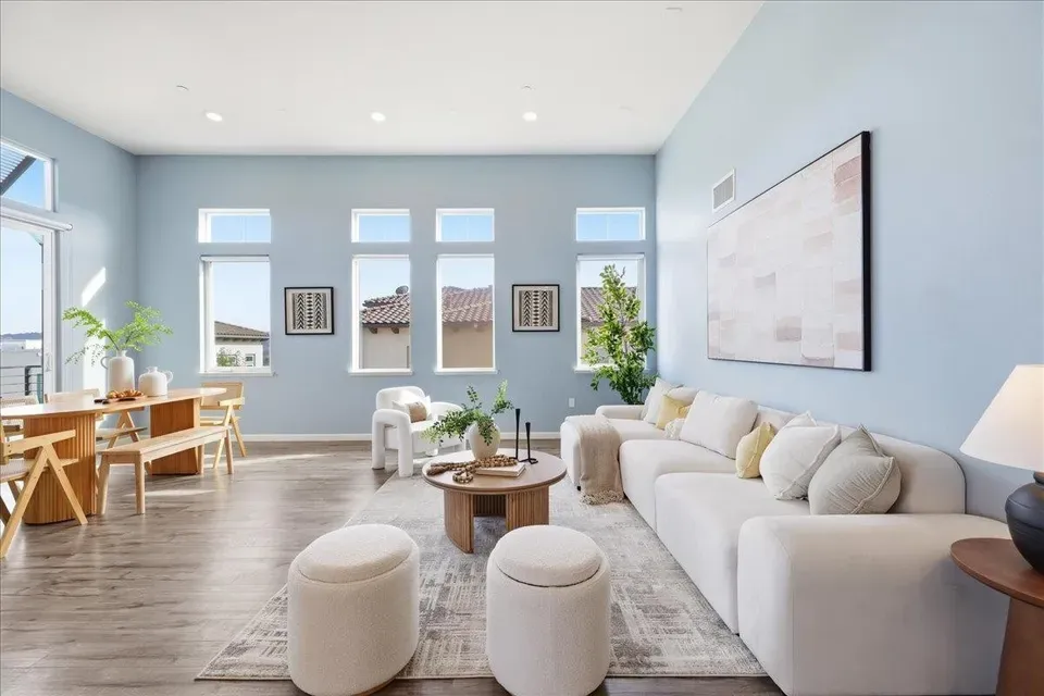 2 Bed 2 Bath Contemporary Multi-Level Townhome in San Jose, CA - 4