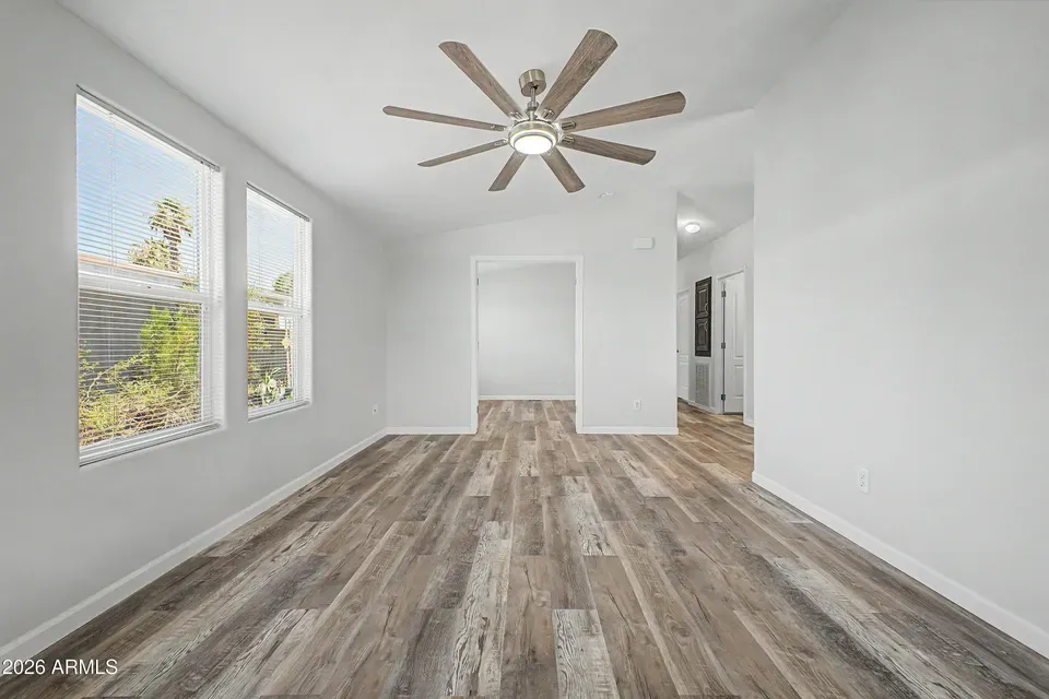 2 Bed 2 Bath Established Contemporary Home in Phoenix, AZ - 5