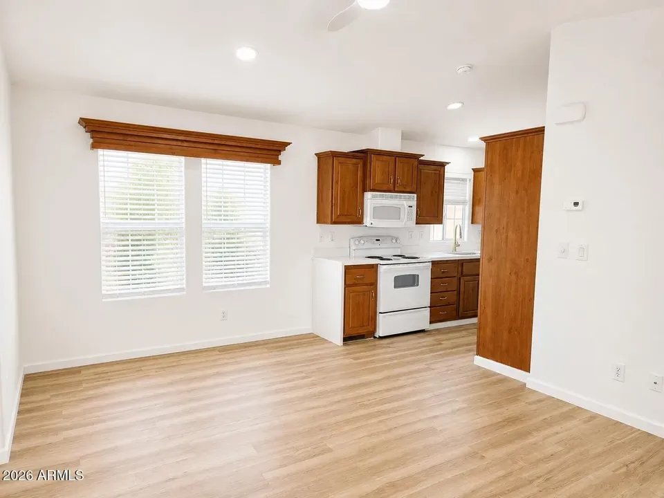 2 Bed 2 Bath Established Contemporary Home in Phoenix, AZ - 2
