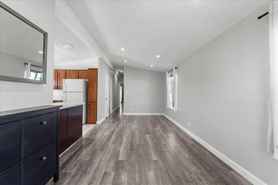 2 Bed 2 Bath Established Contemporary Home in San Jose, CA - 2